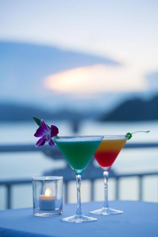 Syrena Cruises Hotel Ha Long Exterior photo