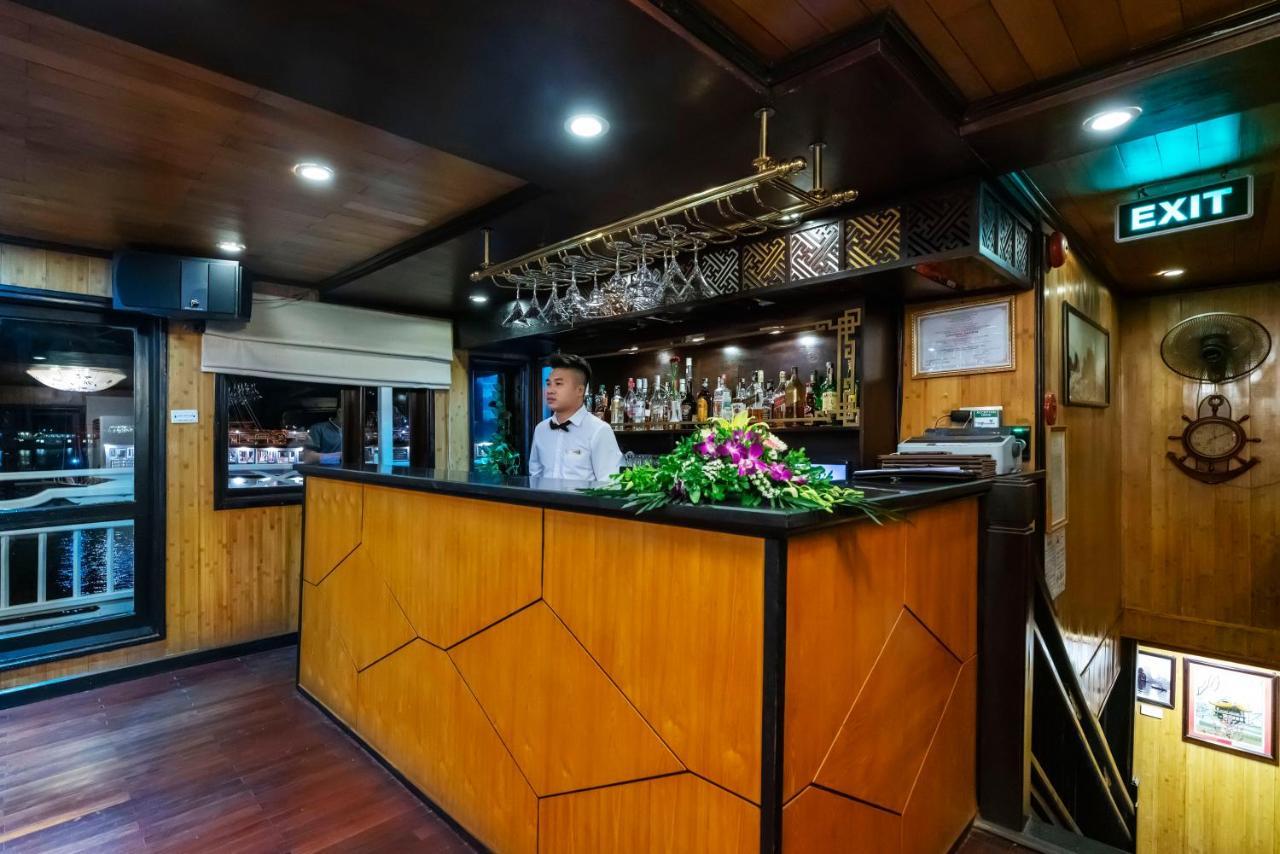 Syrena Cruises Hotel Ha Long Exterior photo